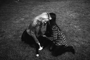 Beaton Park Swan River Family Photographer Sisters 4